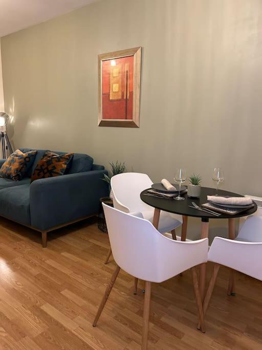Central Birmingham City Apartment -Smart Tv - Free Parking Onsite Dış mekan fotoğraf